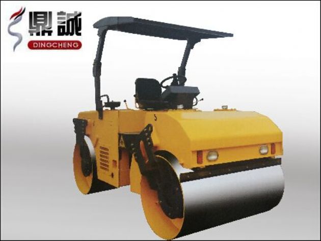 點(diǎn)擊查看詳細(xì)信息<br>標(biāo)題：6噸雙鋼輪振動(dòng)壓路機(jī) 閱讀次數(shù)：12964